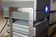 Installé sur le rack, il s'impose face aux autres disque de LaCie