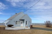 La petite maison en bordure du saint-Laurent